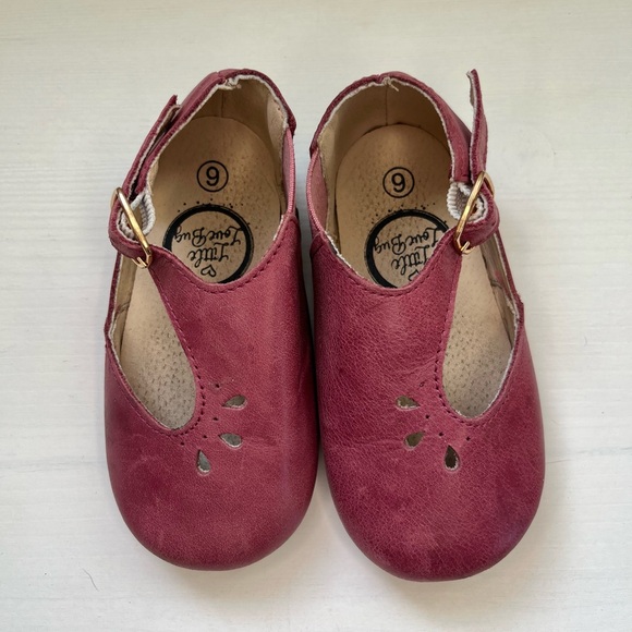 Little Love Bug Other - Little Lovebug Isla Sandal Barefoot Premium Leather in Eggplant Purple Size 6